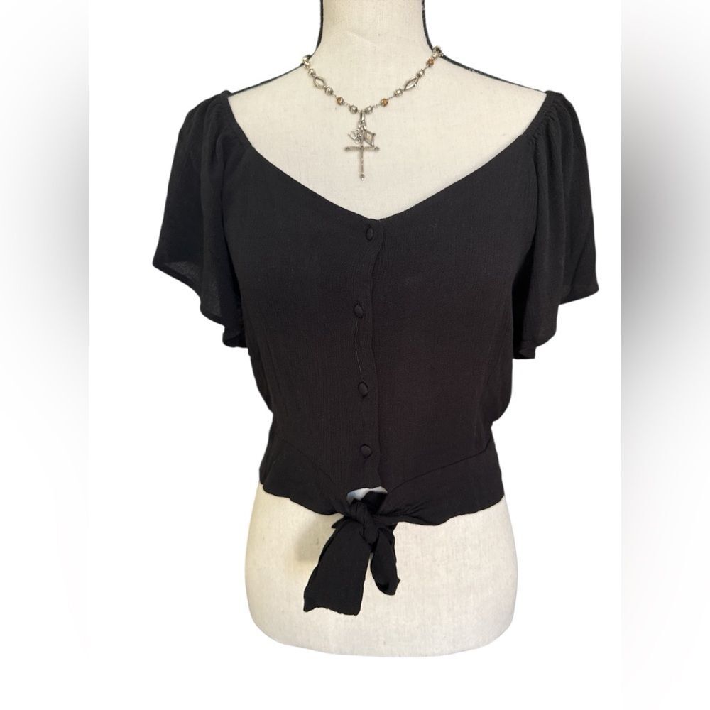 Gypsies & Moondust Black Tie Front Blouse Flutter Sleeve Medium